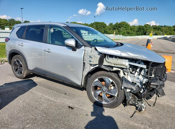 5N1BT3BB3RC725311 2024 NISSAN ROGUE Серебряный 