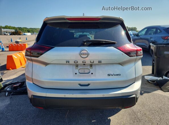 5N1BT3BB3RC725311 2024 NISSAN ROGUE Серебряный 