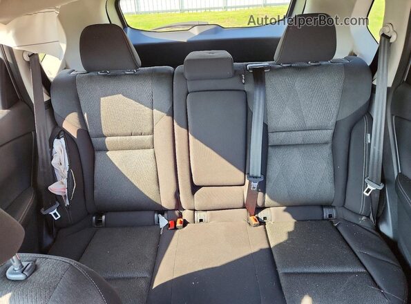 5N1BT3BB3RC725311 2024 NISSAN ROGUE Серебряный Вид задних сидений