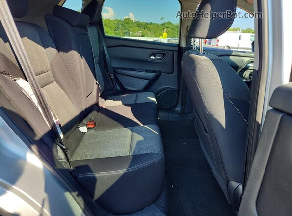 5N1BT3BB3RC725311 2024 NISSAN ROGUE Серебряный Вид задней части салона