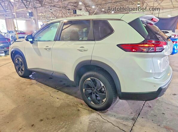 5N1BT3BB3SC766513 2025 NISSAN ROGUE White Trasero izquierdo