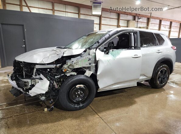 5N1BT3BB3SC796210 2025 NISSAN ROGUE Серебряный 