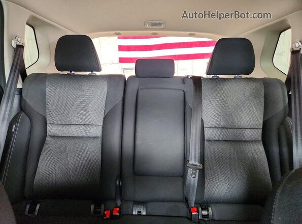 5N1BT3BB3SC802748 2025 NISSAN ROGUE Silver უკანა სავარძლების ხედი