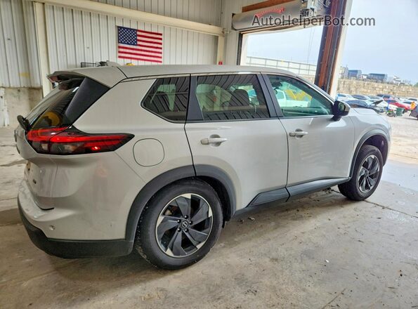 5N1BT3BB3SC802748 2025 NISSAN ROGUE Silver უკანა მარჯვენა