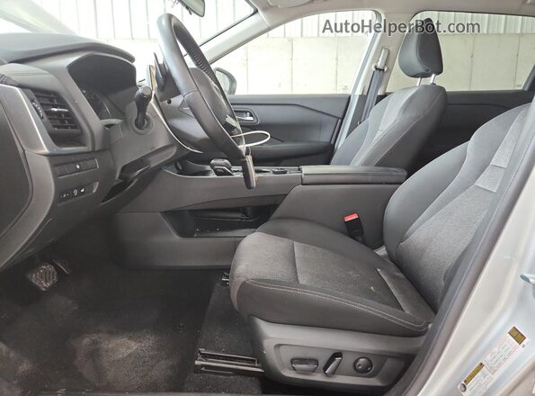 5N1BT3BB3SC802748 2025 NISSAN ROGUE Silver 