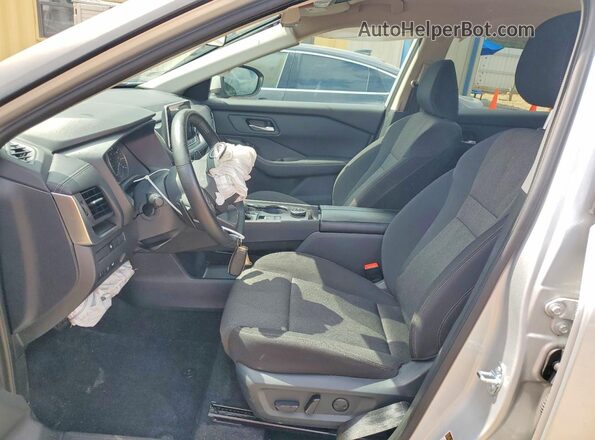5N1BT3BB3SC812065 2025 NISSAN ROGUE Silver წინა სალონის ხედი