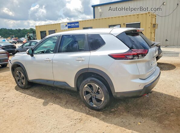 5N1BT3BB3SC812065 2025 NISSAN ROGUE Silver უკანა მარცხენა