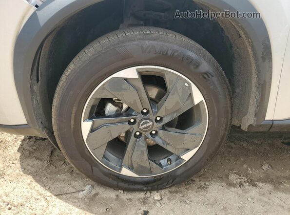 5N1BT3BB3SC812065 2025 NISSAN ROGUE Silver 