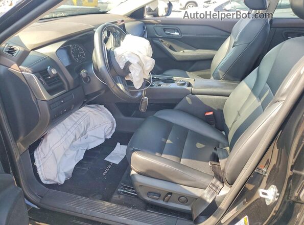 5N1BT3BB4PC779780 2023 NISSAN ROGUE Black Widok wnętrza z przodu