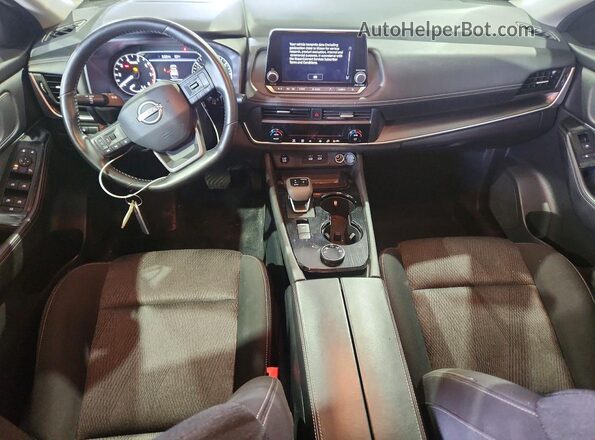 5N1BT3BB4SC772353 2025 NISSAN ROGUE Gray Widok deski rozdzielczej