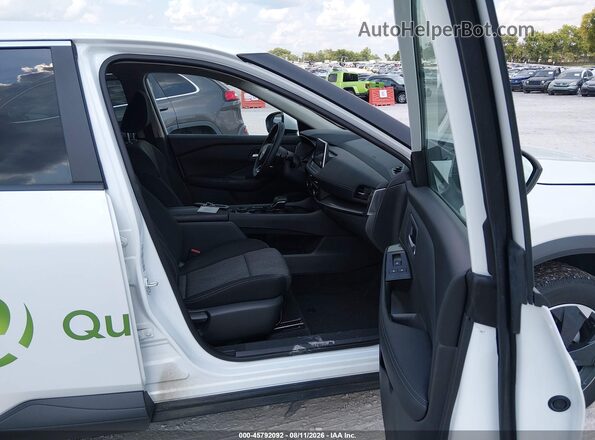 5N1BT3BB6RC701682 2024 NISSAN ROGUE White Սալոնի դիմացի տեսք