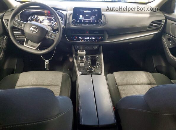 5N1BT3BB7TC721883 2026 NISSAN ROGUE Gray Vista del salpicadero