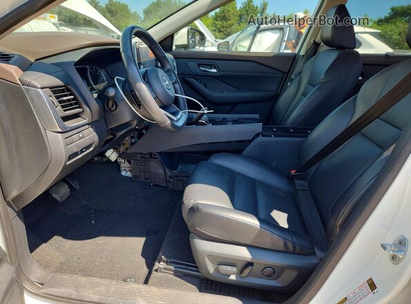 5N1BT3BB8PC776669 2023 NISSAN ROGUE White წინა სალონის ხედი