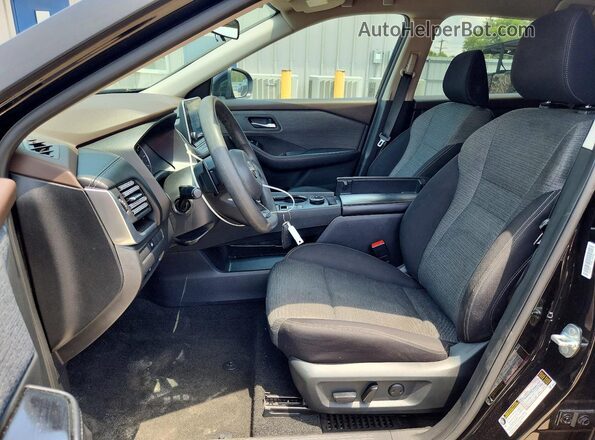 5N1BT3BB8PC830701 2023 NISSAN ROGUE Black Widok wnętrza z przodu