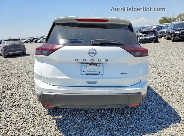 5N1BT3BB8TC720757 2026 NISSAN ROGUE White Հետևի տեսք