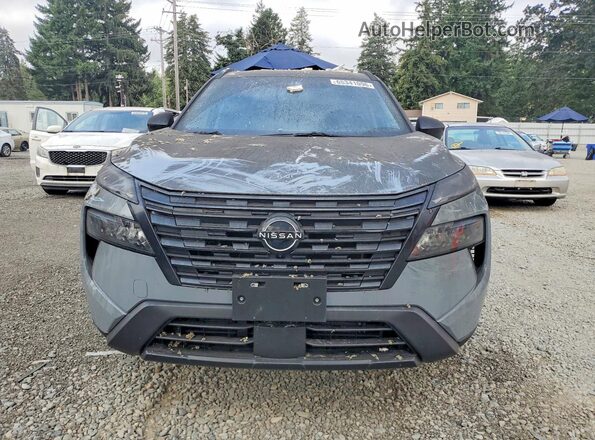 5N1BT3BB8TC807817 2026 NISSAN ROGUE Серый Вид спереди