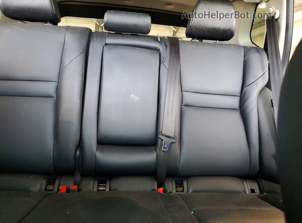 5N1BT3BB9PC737590 2023 NISSAN ROGUE Silver Հետևի նստատեղերի տեսք
