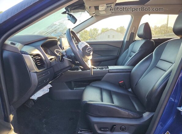 5N1BT3BB9PC739873 2023 NISSAN ROGUE Blue Front interior view