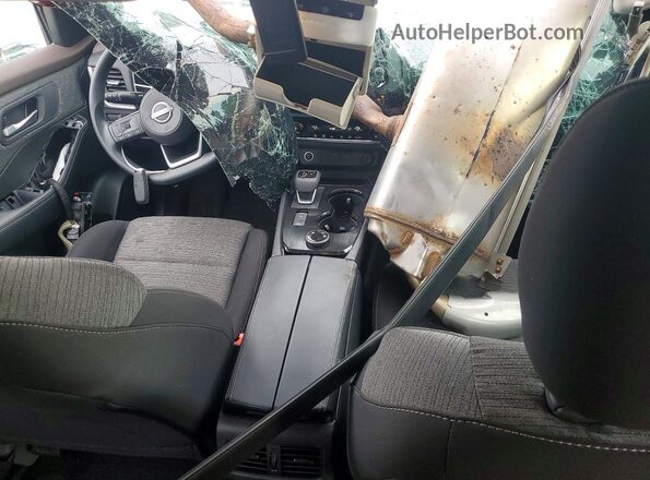 5N1BT3BB9PC918432 2023 NISSAN ROGUE Red Widok deski rozdzielczej