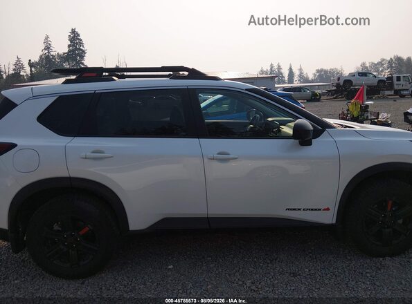 5N1BT3BB9SC762823 2025 NISSAN ROGUE White Vista interior de 360 grados