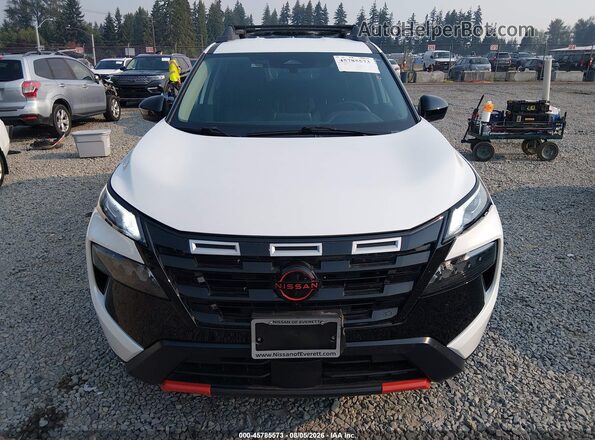 5N1BT3BB9SC762823 2025 NISSAN ROGUE White Vista interior trasera