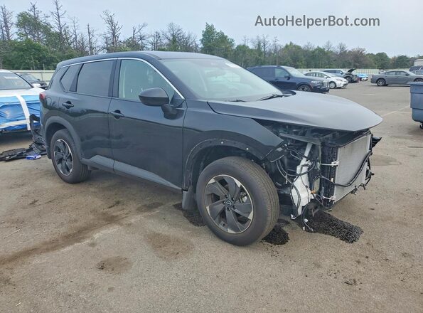 5N1BT3BB9TC673416 2026 NISSAN ROGUE Черный Передняя правая четверть