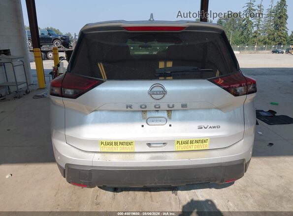 5N1BT3BBXRC677600 2024 NISSAN ROGUE Серебряный 