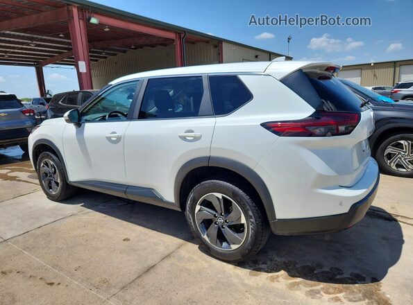 5N1BT3BBXSC769036 2025 NISSAN ROGUE White უკანა მარცხენა