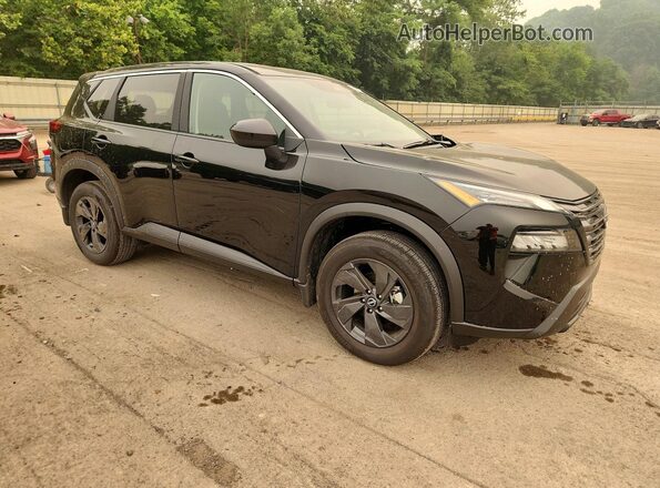 5N1BT3BBXTC822254 2026 NISSAN ROGUE Черный Передняя правая четверть
