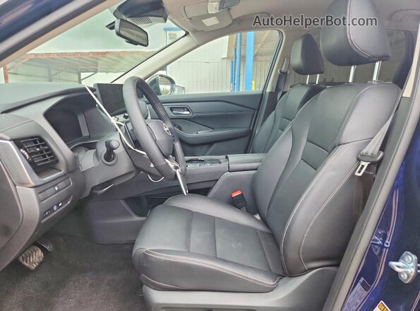 5N1BT3CA1TC795712 2026 NISSAN ROGUE Blue Vista interior delantera