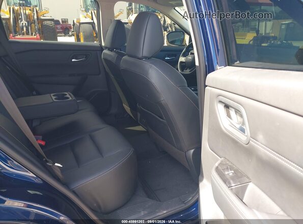 5N1BT3CA9TC683076 2026 NISSAN ROGUE Blue VIN կոդի պիտակի տեսք