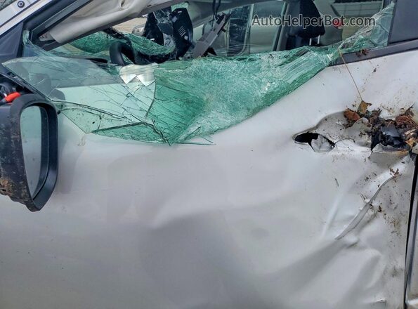 5N1BT3CB0PC755748 2023 NISSAN ROGUE Серый Вид салона спереди