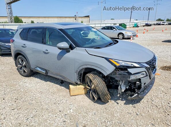 5N1BT3CB1PC945980 2023 NISSAN ROGUE Gray Delantero derecho