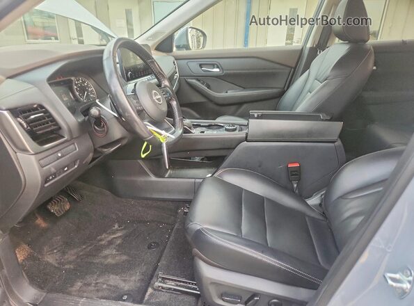 5N1BT3CB3PC735946 2023 NISSAN ROGUE Gray Widok wnętrza z przodu