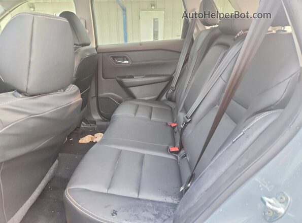 5N1BT3CB3PC735946 2023 NISSAN ROGUE Gray Widok wnętrza z tyłu
