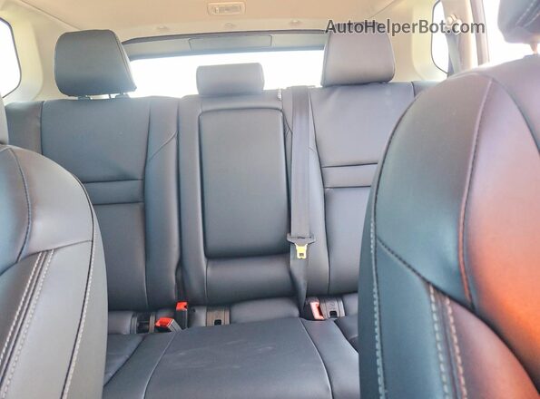 5N1BT3CB4TC682412 2026 NISSAN ROGUE Black უკანა სავარძლების ხედი