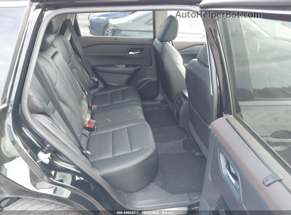 5N1BT3CB5PC765949 2023 NISSAN ROGUE Black Widok naklejki z numerem VIN