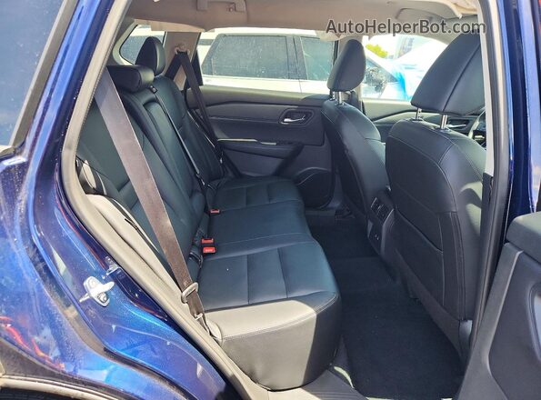 5N1BT3CB6TC692634 2026 NISSAN ROGUE Blue Widok wnętrza z tyłu