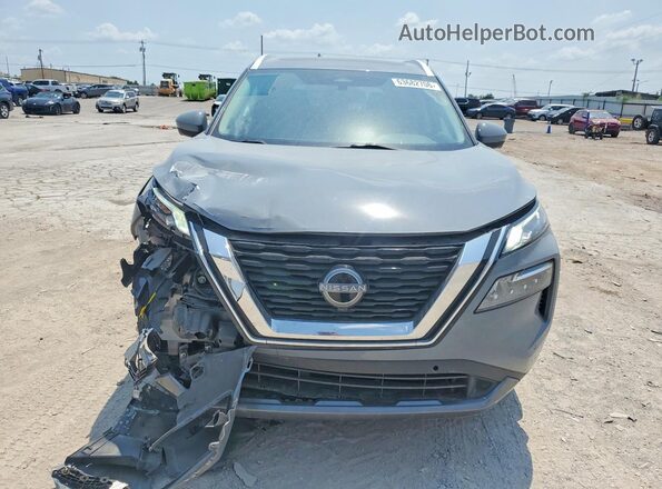 5N1BT3CB8PC793812 2023 NISSAN ROGUE Gray Widok z przodu
