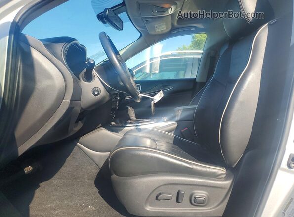 5N1DL0MM4HC522352 2017 INFINITI QX60 Silver Widok wnętrza z przodu