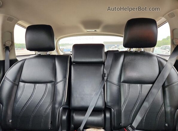 5N1DL0MM5HC517578 2017 INFINITI QX60 Gray Rear seats view