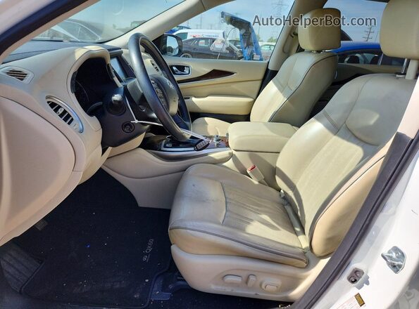 5N1DL0MM9JC508128 2018 INFINITI QX60 White Front interior view