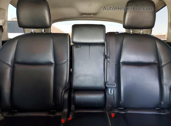 5N1DL0MN6LC514531 2020 INFINITI QX60 Gray Rear seats view