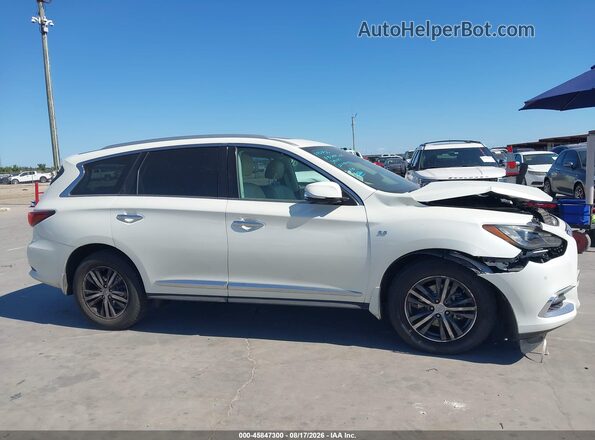 5N1DL0MNXKC504616 2019 INFINITI QX60 White Vista interior de 360 grados