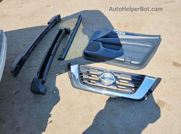 5N1DR2AM3LC582355 2020 NISSAN PATHFINDER Серый Вид наклейки с VIN-кодом