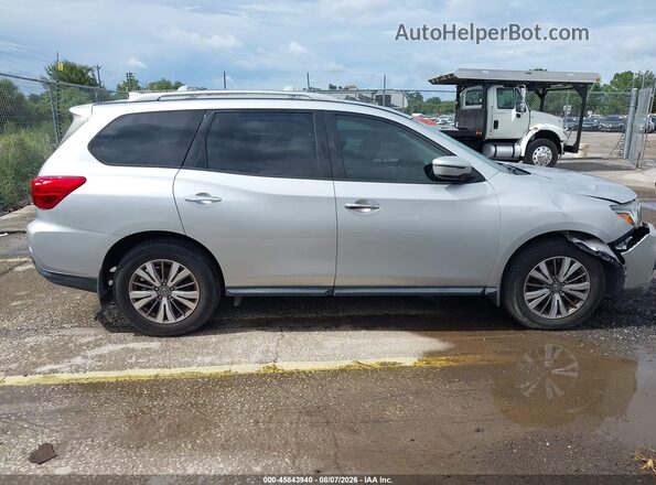5N1DR2AN1LC581374 2020 NISSAN PATHFINDER Silver Rear interior view