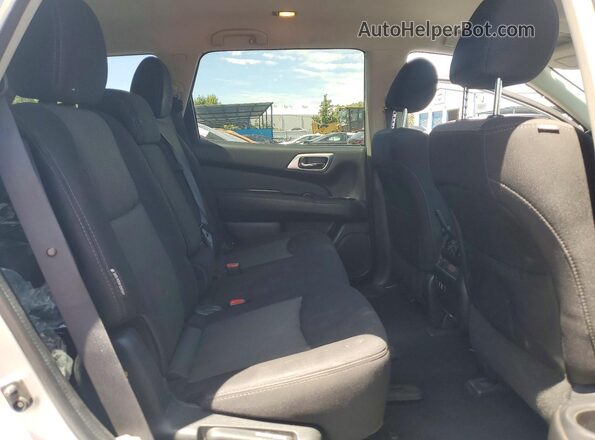5N1DR2BN0LC601046 2020 NISSAN PATHFINDER Silver Rear interior view