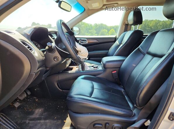 5N1DR2DMXLC576466 2020 NISSAN PATHFINDER Серебряный Вид салона спереди