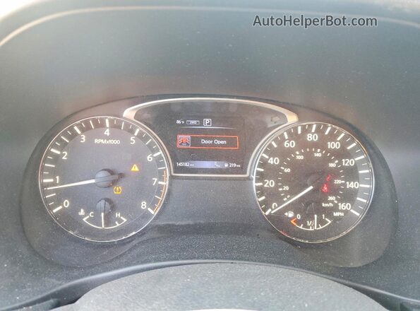 5N1DR2MM0HC674106 2017 NISSAN PATHFINDER Черный Вид щитка приборов