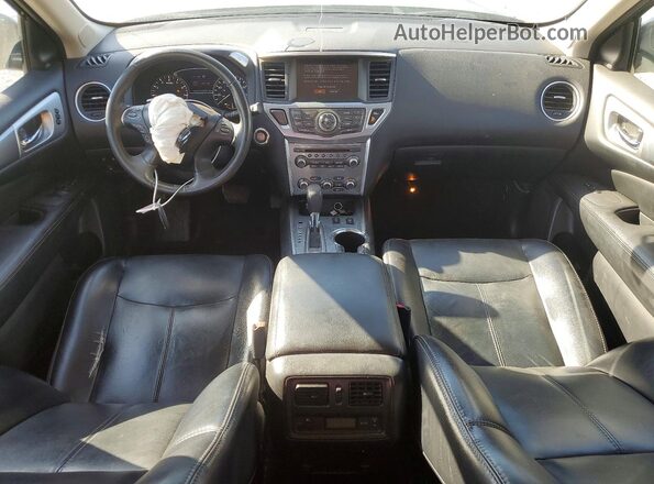 5N1DR2MM0HC674106 2017 NISSAN PATHFINDER Черный Вид панели приборов